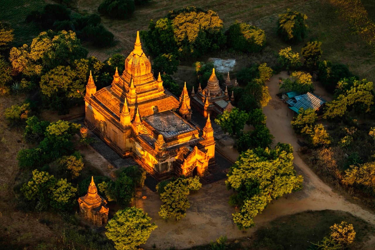 Golden temple at sunrise, Bagan
